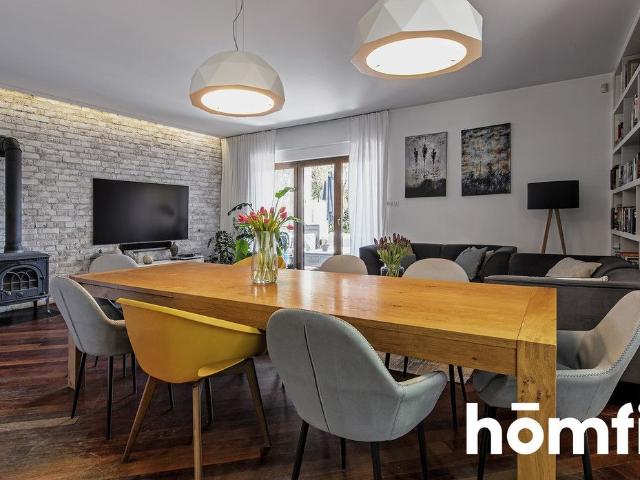 Dom na sprzedaż 7 pokoi poznański, 225 m2, działka 606 m2