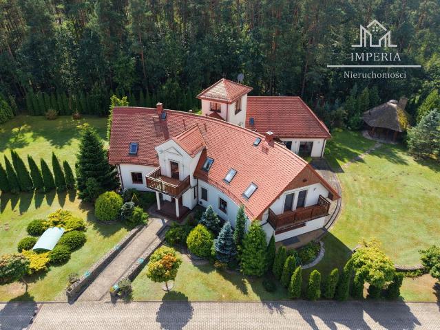 Dom na sprzedaż 7 pokoi starogardzki, 959 m2, działka 3152 m2
