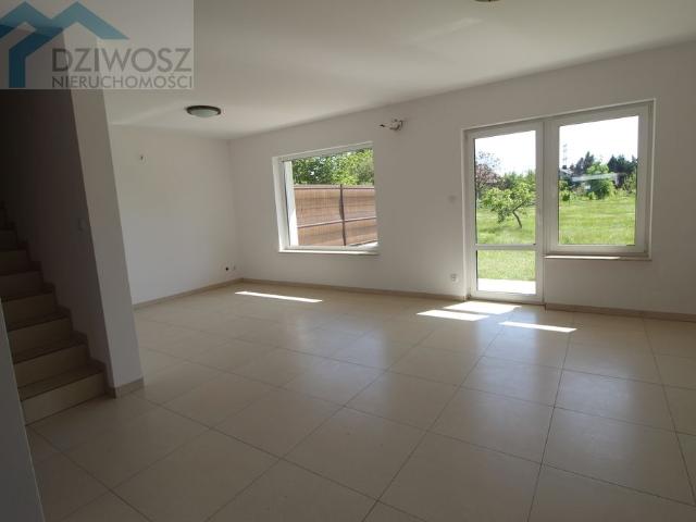 Dom na sprzedaż 7 pokoi Siechnice, 143,36 m2, działka 151 m2