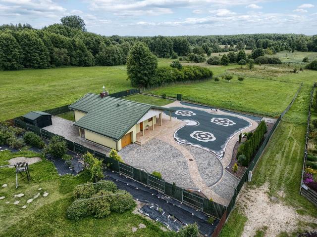 Dom na sprzedaż