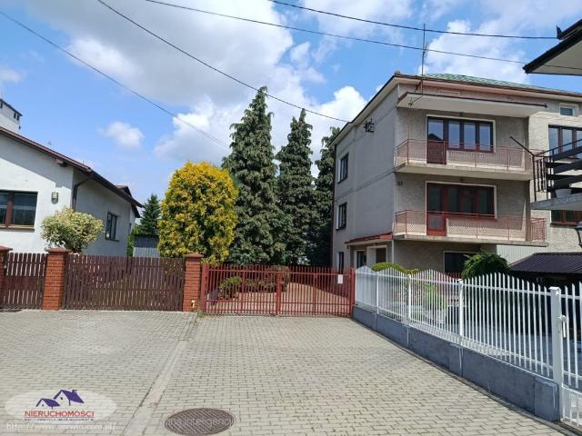 Dom na sprzedaż