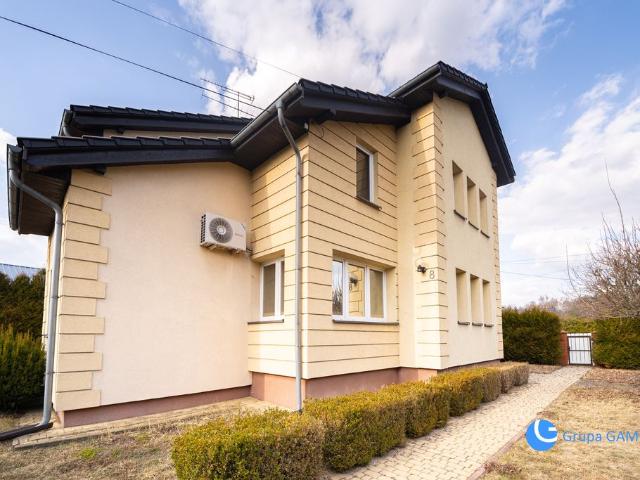 Dom na sprzedaż 8 pokoi olkuski, 240 m2, działka 1250 m2