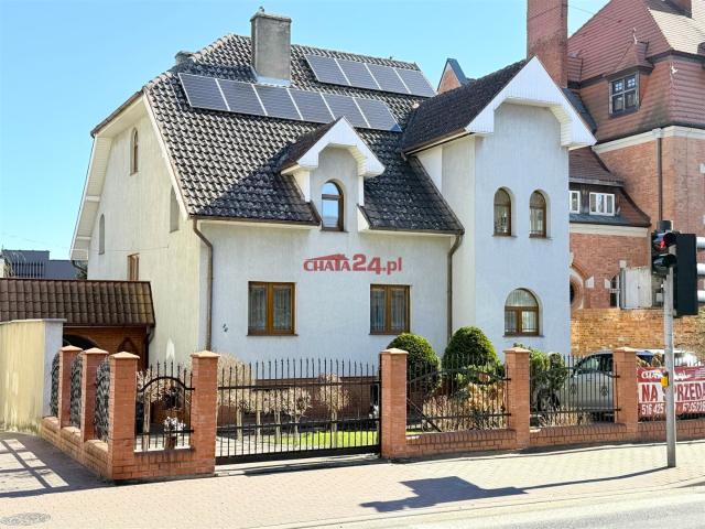 Dom na sprzedaż 8 pokoi Chodzież, 421,32 m2, działka 858 m2