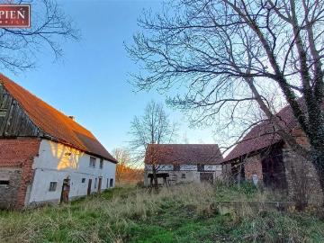 Dom na sprzedaż 8 pokoi lubański, 350 m2, działka 22000 m2