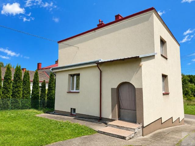 Dom na sprzedaż 8 pokoi przemyski, 200 m2, działka 1734 m2