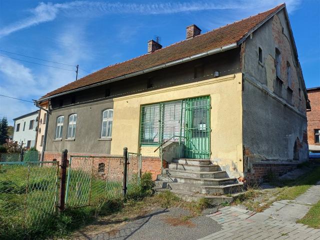 Dom na sprzedaż 8 pokoi Pszów, 280 m2, działka 818 m2