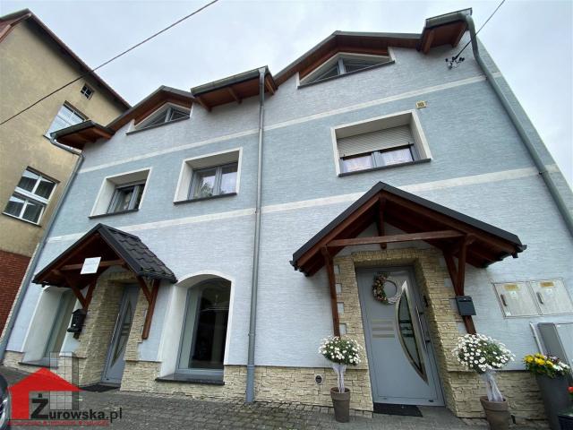Dom na sprzedaż 8 pokoi strzelecki, 250 m2, działka 273,150 m2