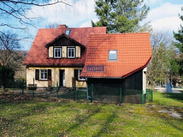 Dom na sprzedaż 8 pokoi Świeradów Zdrój, 200 m2, działka 933 m2