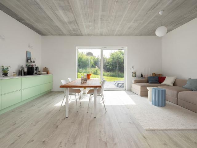 Dom na sprzedaż 9 pokoi kartuski, 326 m2, działka 1136 m2