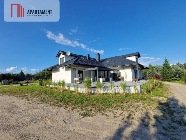 Dom na sprzedaż 9 pokoi starogardzki, 490,87 m2, działka 3000 m2