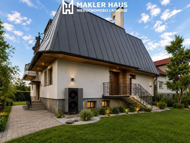 Dom na sprzedaż 9 pokoi suwalski, 240 m2, działka 893 m2