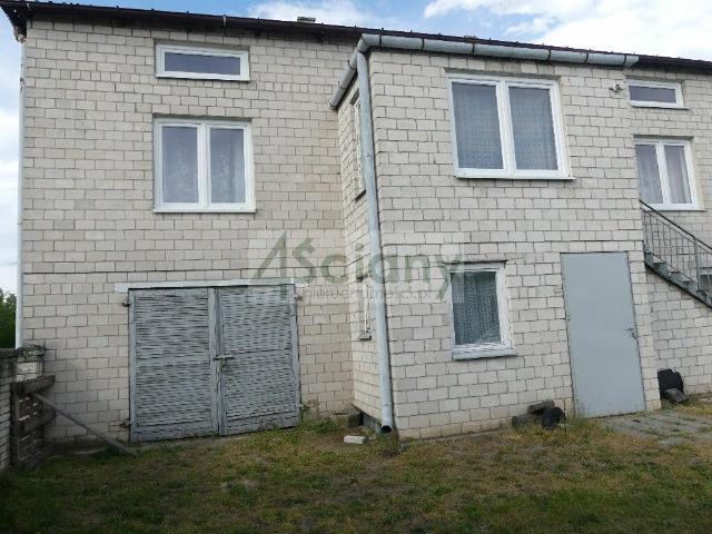 Dom na sprzedaż 9 pokoi warszawski zachodni, 200 m2, działka 3200 m2