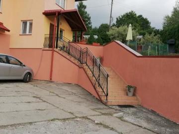 Dom na sprzedaż 13 pokoi brzozowski, 389 m2, działka 1700 m2