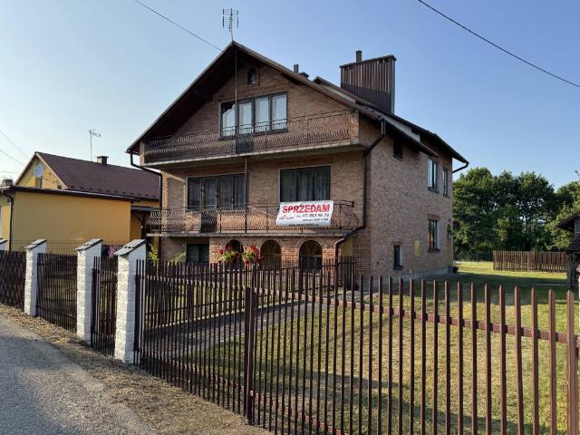 Dom na sprzedaż