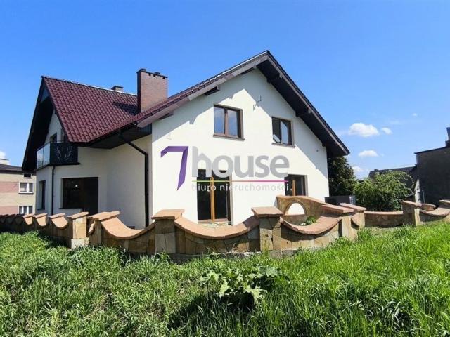 Dom na sprzedaż 10 pokoi będziński, 290 m2, działka 1000 m2