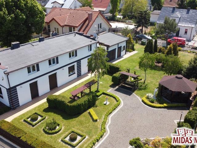 Dom na sprzedaż 10 pokoi Ciechocinek, 125 m2, działka 985 m2