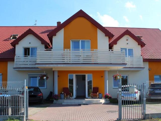 Dom na sprzedaż 10 pokoi kołobrzeski, 546 m2, działka 1808 m2