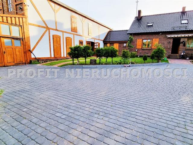 Dom na sprzedaż 10 pokoi słupski, 490 m2, działka 8500 m2