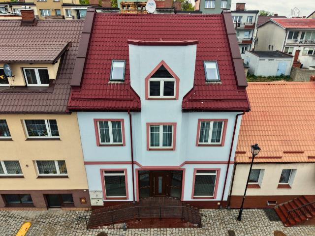 Dom na sprzedaż 10 pokoi Skarszewy, 193,28 m2, działka 160 m2