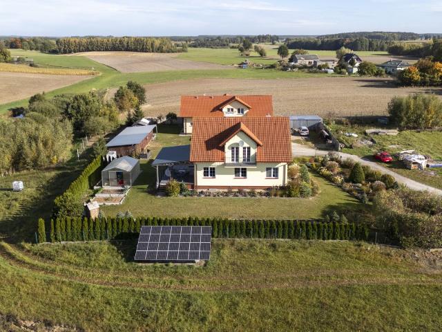 Dom na sprzedaż 10 pokoi starogardzki, 400 m2, działka 7500 m2