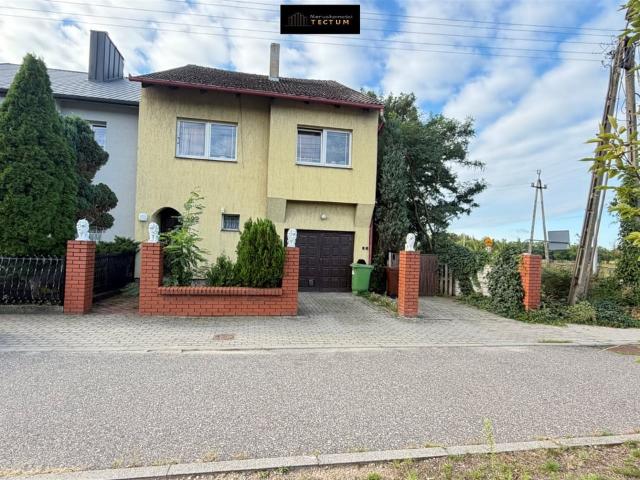 Dom na sprzedaż