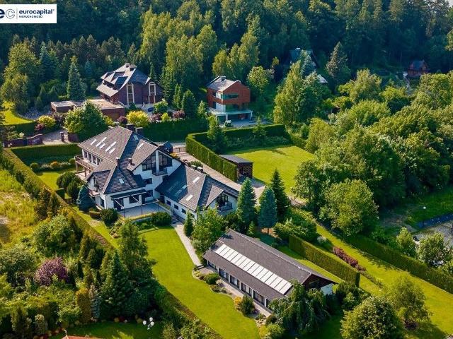 Dom na sprzedaż 14 pokoi Bielsko Biała, 1295 m2, działka 5785 m2