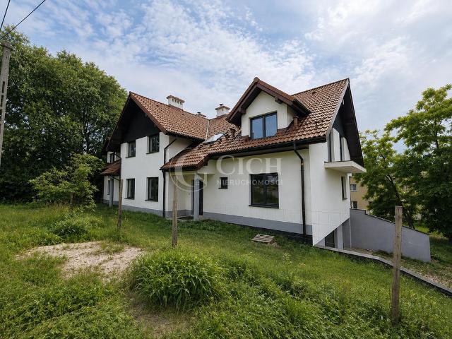 Dom na sprzedaż