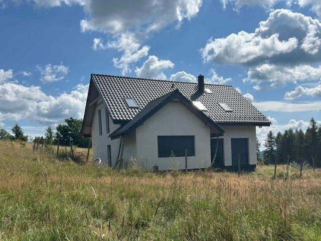 Dom na sprzedaż