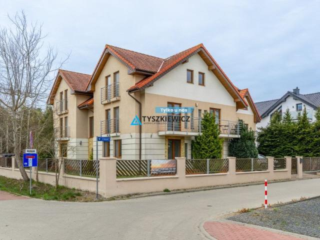 Dom na sprzedaż 19 pokoi pucki, 615 m2, działka 1206 m2