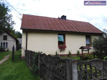 Dom na sprzedaż 1 pokój ostrowiecki, 60 m2, działka 3985 m2