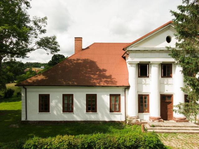 Dom na sprzedaż