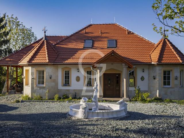 Dom na sprzedaż