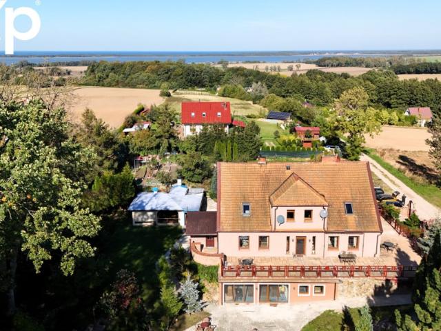 Dom na sprzedaż