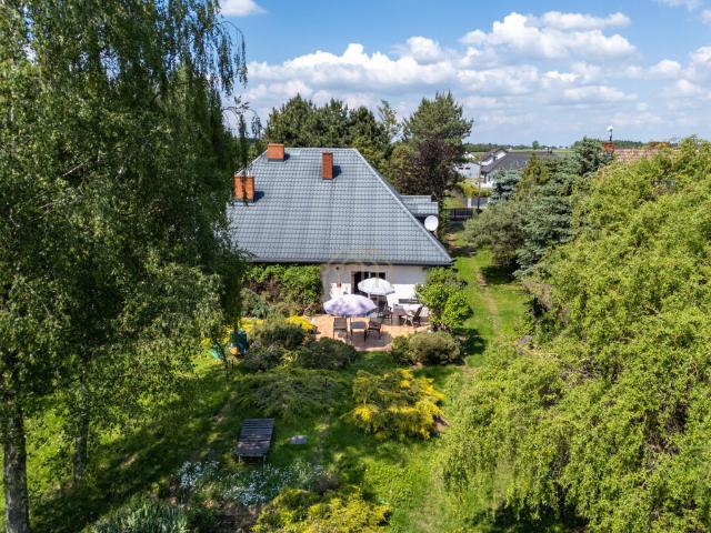 Dom na sprzedaż