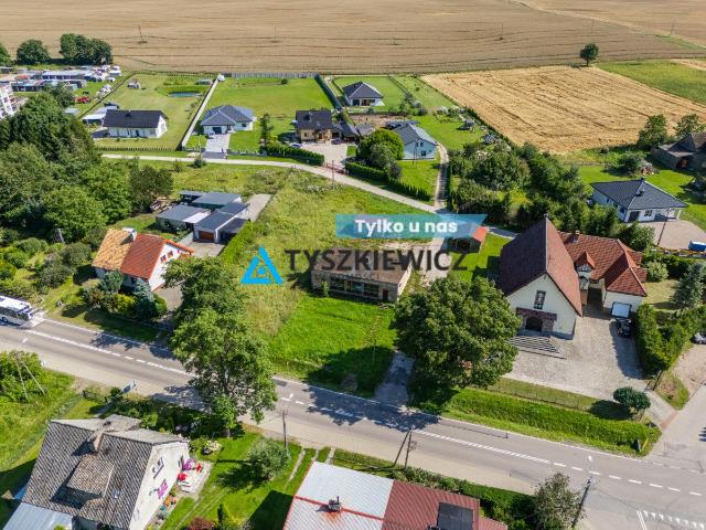 Dom na sprzedaż 2 pokoje bytowski, 168 m2, działka 2525 m2