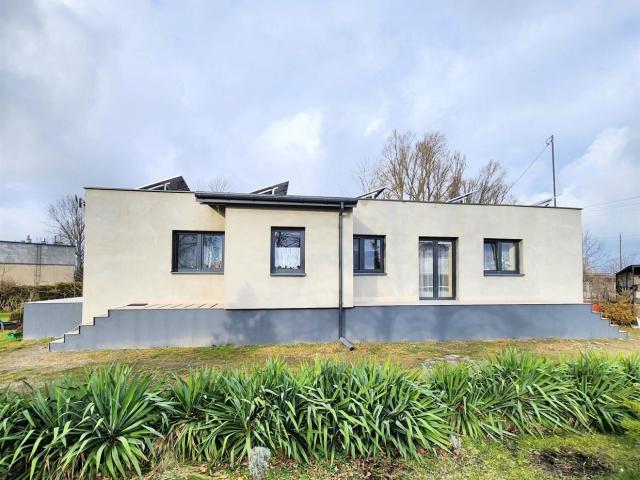 Dom na sprzedaż 2 pokoje łęczycki, 81 m2, działka 1800 m2