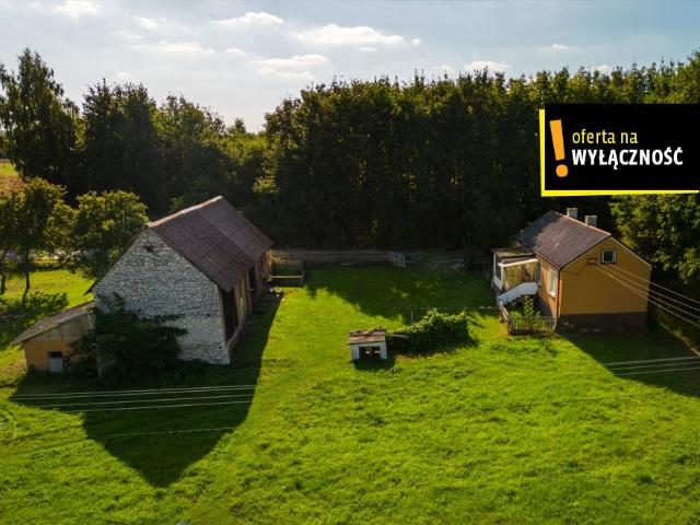 Dom na sprzedaż 2 pokoje kielecki, 6010 m2, działka 6010 m2