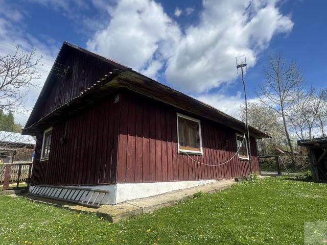 Dom na sprzedaż 2 pokoje przemyski, 70 m2, działka 1944 m2