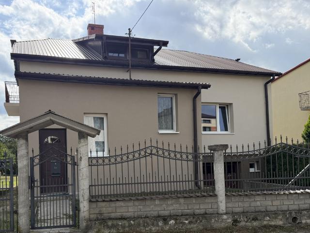 Dom na sprzedaż