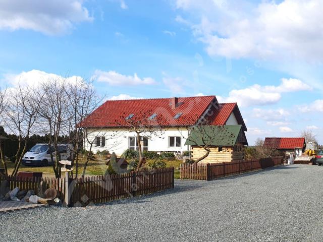 Dom na sprzedaż