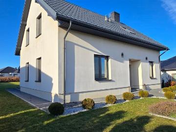 Dom na sprzedaż