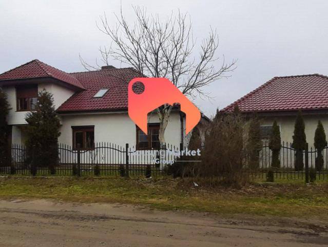 Dom na sprzedaż