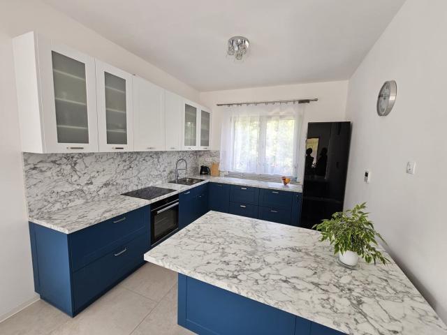 Dom na sprzedaż 3 pokoje wałbrzyski, 78 m2, działka 3170 m2
