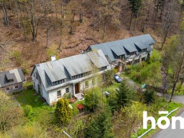 Dom na sprzedaż 3 pokoje wałbrzyski, 850 m2