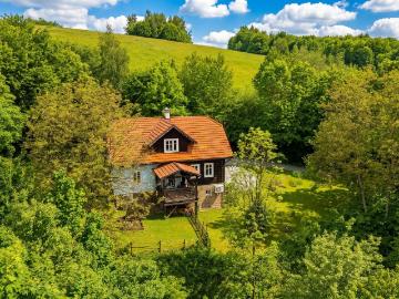 Dom na sprzedaż 3 pokoje wadowicki, 105 m2, działka 10500 m2