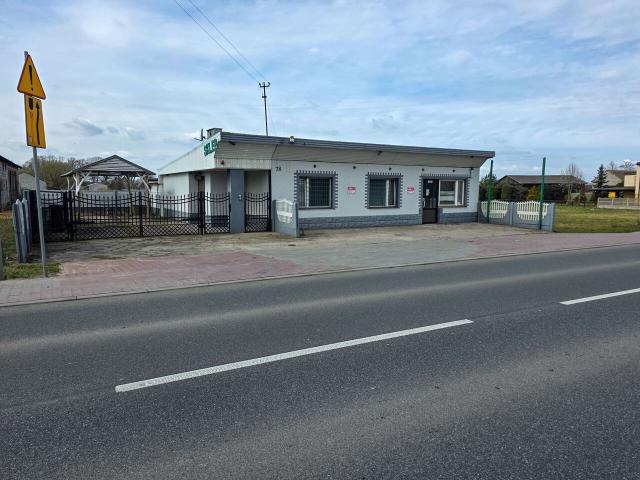 Dom na sprzedaż 3 pokoje Złoczew, 111 m2, działka 400 m2