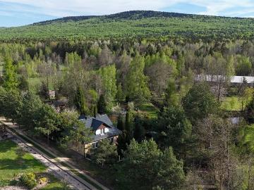 Dom na sprzedaż 3 pokoje kielecki, 96,77 m2, działka 1869 m2