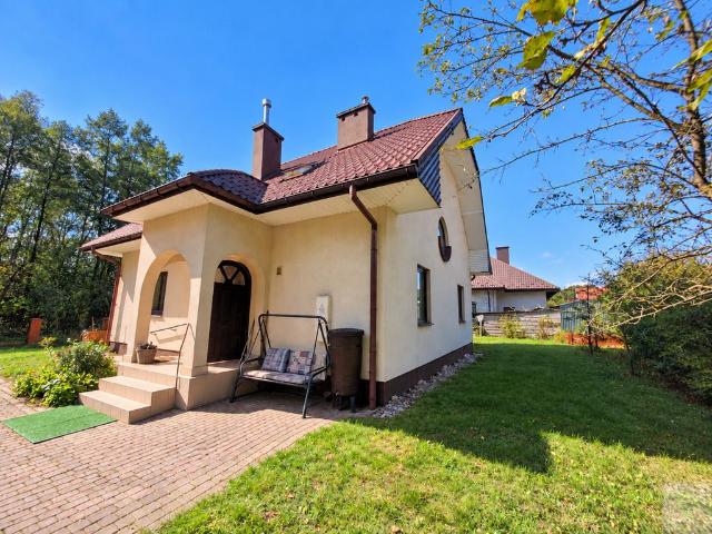 Dom na sprzedaż 3 pokoje lubaczowski, 150 m2, działka 971 m2
