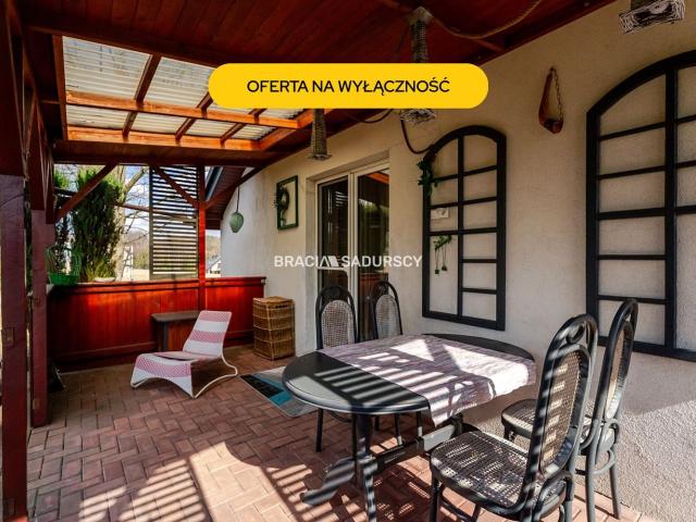 Dom na sprzedaż 3 pokoje myślenicki, 121,60 m2, działka 2500 m2