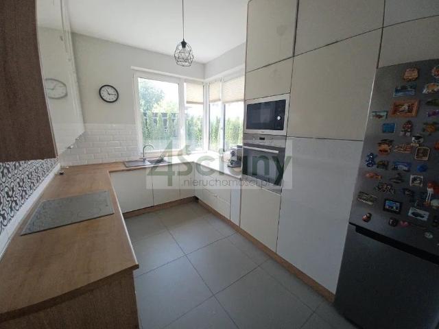 Dom na sprzedaż 3 pokoje piaseczyński, 180 m2, działka 660 m2
